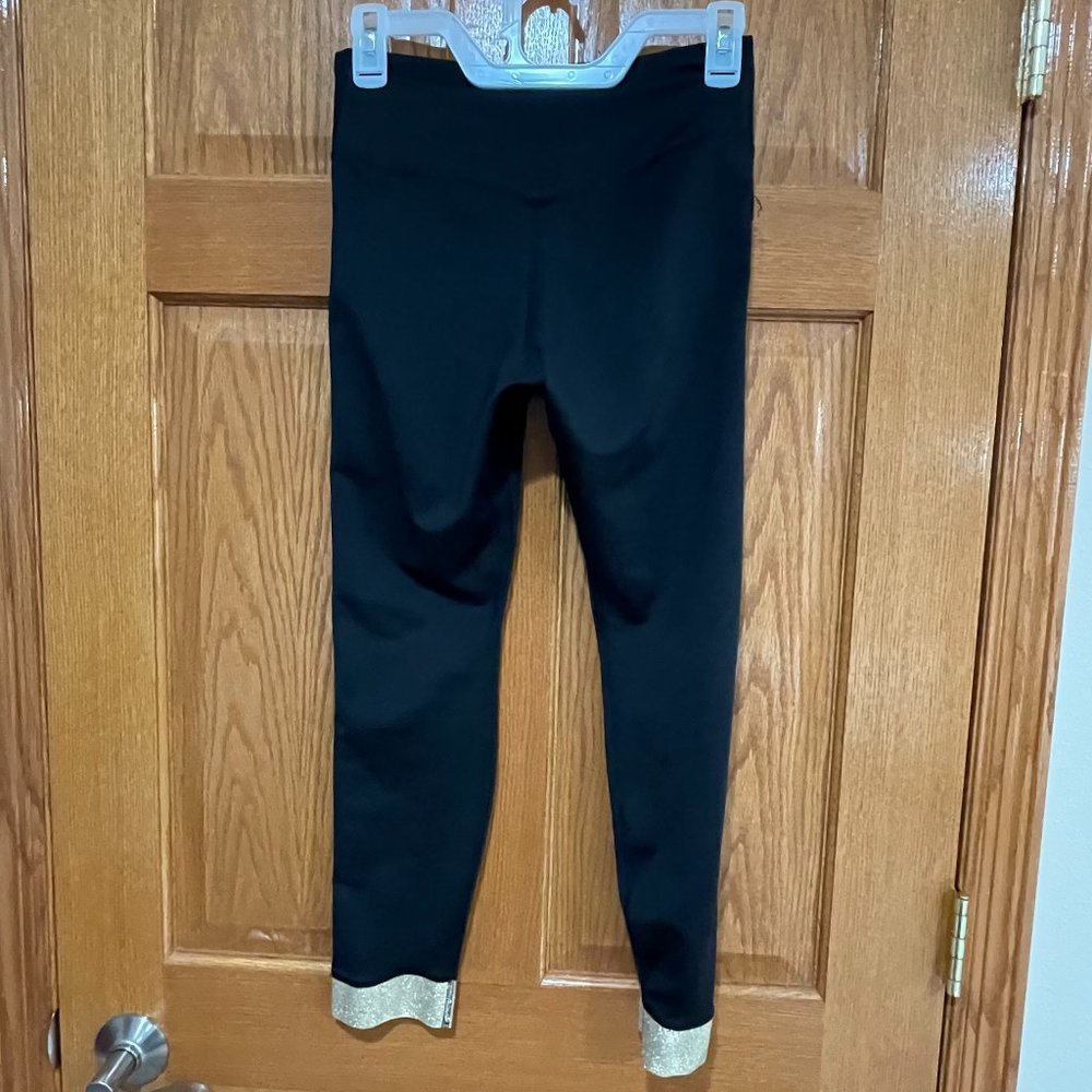 NIKE Dri-Fit Womens M Black Just Do It Logo Gold Leggings Jogger Gold Accent EUC - Picture 2 of 6